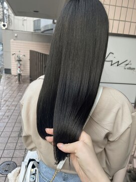 髪質改善ヘアエステ アリュール(allure) 暗髪ブルーブラック/佐藤成美
