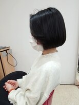 イーエムエー プレミアムビューティーサロン 栄店(e.m.a PREMIUM BEAUTY SALON) 前髪長めの大人っぽボブ