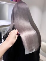 ベレーザ 渋谷(BELEZA)&nbsp;5722艶髪グレーベージュミルクティーアッシュハイトーンカラー