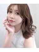 ハネミディアムインナーカラー小顔ウルフカット