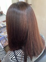 酸性ストレートで艶髪に。お手軽に体験していただけます！