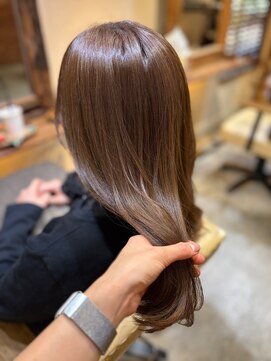 リゴッツ ドゥア プトゥリ(Regottz dua putri) 柔らかいニュアンスカラー11.30ココアベージュ