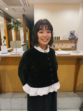 イット(it.) 【 miku 】初めての方でも挑戦しやすいトレンドパーマ