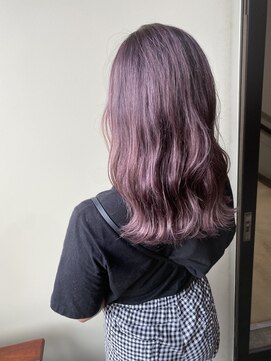 エイミー(Aimee) Aimee ラベンダーグレージュ×ブリーチカラー