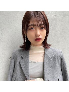 アトリエ フェム(atelier.fem) ナチュラルな外ハネミディアム