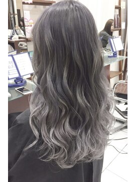 デイズ(days) バレイヤージュアッシュカラーデザインカラー　ゆるふわロング