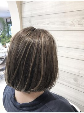 クレア(CREA) 脱白髪染めハイライト