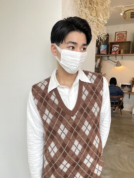 ヘアーアイストゥーレ(HAIR ICI TRE) メンズカット 七三分け 刈り上げ 担当渡辺聖