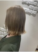 柔らかいニュアンスカラー