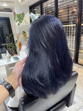 ブレンド 渋谷(BLend) 【Blend渋谷】Blend渋谷大人気ブルーブラックカラー　髪質改善