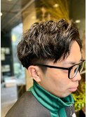 ビジネスでもゆるツイスパ。 20代/30代/社会人/大学生/スーツ