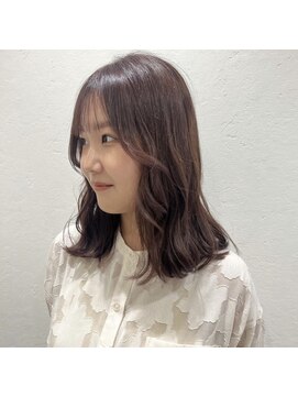 アルティーナプライベート(altina PRIVATE) ミディアムボブxほんのりピンク