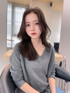 リッカ(LICCA) 【LICCA古賀愛】チョコレートカラー/レイヤーカット/韓国ヘア