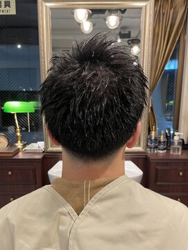 グレイスフルバーバーロンドン 大宮店(Graceful Barber London) 【20代 男性】ロンドンツーブロアップバング（大宮/バーバー）