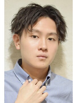 クオンヒール(QUON HEAL) センターパート波巻きツイストスパイラルパーマシャドウパーマｎ