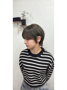 リングバイモアムー(Ring by Moremuu) オリーブグレージュ ブリーチカラー