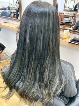 モーラ 鳳店(MOLLA) オリーブグレージュ×極細ハイライト【鳳】