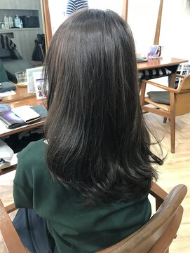 カナエ(CaNaE) イルミナカラー サファリ