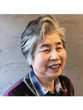 ヘアー メープル(hair maple) グレイショートヘアー