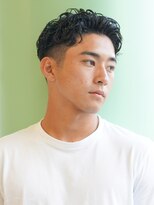 にもう&nbsp;ツーブロックショート × リバースパーマ