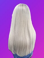 ドール(Doll) WHITECOLOR