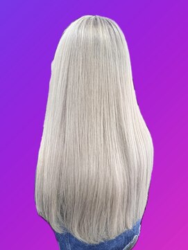 ドール(Doll) WHITECOLOR