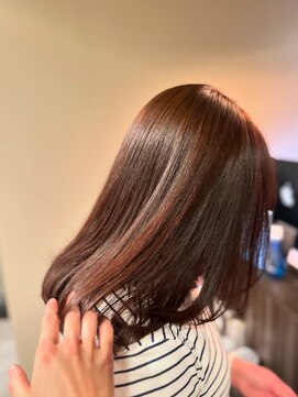 メゾン アヴァロ(Maison Avallo) #ツヤ髪ミディアムアッシュブラウン