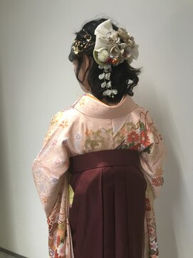 クルム(KURUMU) 袴着付け　ハーフアップ