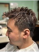 スパイキーショート