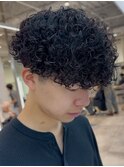 強めプードルパーマメンズマッシュスペインカールフェード短め