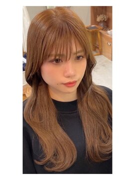 クラヴィア エクラート 梅田店(CLAVIA.ECLART) トレンド×韓国風レイヤーカット×くびれバング×髪質改善♪