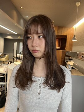 ドゥフト(duft.) シアーベージュとニュアンスレイヤー