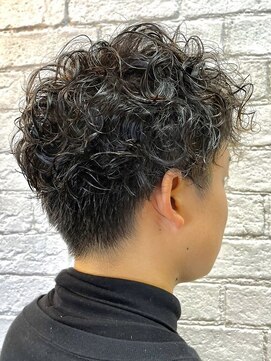 グレープバイン 辻堂(GRAPEVINES) ツーブロックマッシュスパイラル