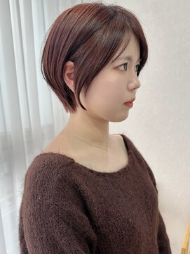 トレヘアー 京都 烏丸(tRe hair) ショートボブ　レッドカラー　顔まわりカット　くびれショート