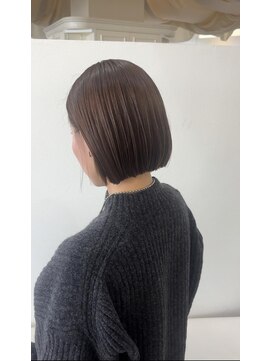 デュールイースト(Duul East) 切りっぱなしボブ