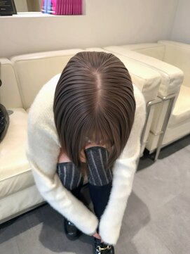 melt.tokyo【メルトトウキョウ】【4月中旬NEW OPEN(予定)】 インナーカラー/トリートメント/デザインカラー/ペールピンク