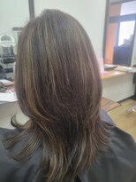 ラグヘアー(Lug hair)&nbsp;ブリーチハイライト