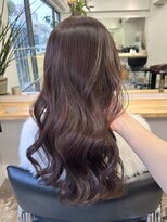 トエン(toen) ほんのりラベンダーが可愛い【ブラウンベージュ】