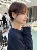 コンパクトマッシュで収まる大人スタイル