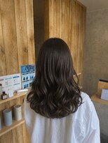 フィル(fil.)&nbsp;つやつやアッシュブラウン