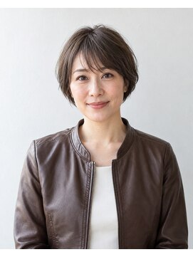 ヘアーアンドメイク ソファー 泉中央店(hair&make Sofa) ダークオリーブの丸みショート
