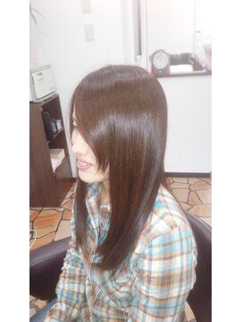 スリール(Sourire) 自然な大人ストレート