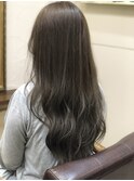 グレージュ×ロング