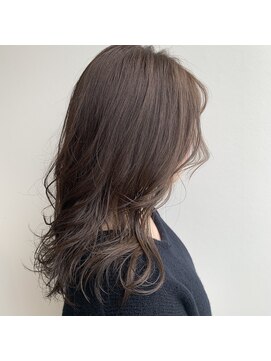 美容室 アイディー i-dee ココアブラウン