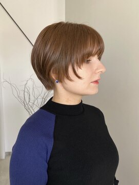 シアター(CIARTOR) ショートボブ