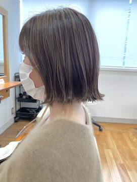 ブラウン (BROWN) 【大人なプツっとボブ】