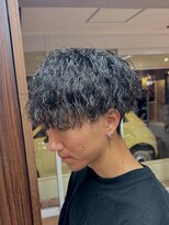 グート ヘアーメイク(gut HAIR MAKE) メンズ ツイストスパイラル 強め 縦落ちツイスパ