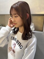 リィベ(Liibe)&nbsp;10代20代30代　クビレイヤー/エモージュ/フェイスレイヤーカット