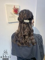 アブジーイースト(abbzi East) 【ITSUMI】ハーフアップアレンジ