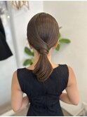 タイトポニーテールアレンジ